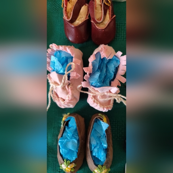 LOT of VINTAGE Doll Shoes Moccasins Ballet Slippers DOLLSPART 19 pair 1" to 2" - Picture 8 of 16